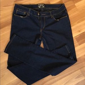 Thrill Jeans